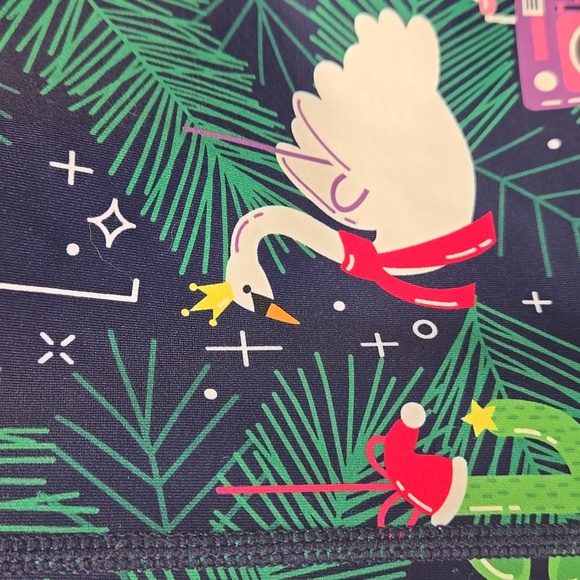 CVG Holiday Magic Full Length Leggings Size Medium - Picture 4 of 7